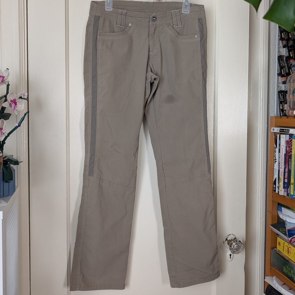 Kuhl Women's Hiking Pants Cargo Pants Size 8 Low to Mid Rise Straight Leg